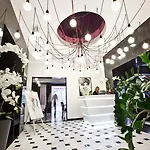 Platinum Residence Boutique
